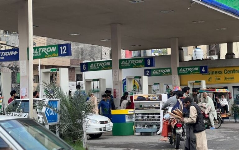 Pakistan has sufficient fuel reserves for March; imports planned for April, govt says