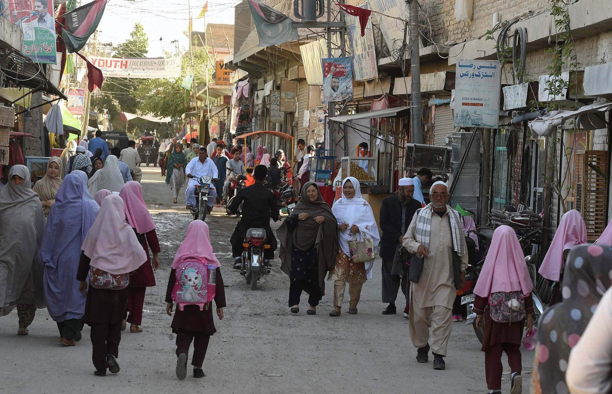 Balochistan Orders Early Closure Of Markets Halls Amid Energy Conservation Drive