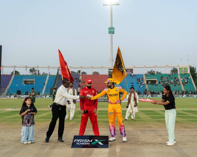 Islamabad United Win Toss Opt To Bowl First Against Peshawar Zalmi In Psl 11 Qualifier