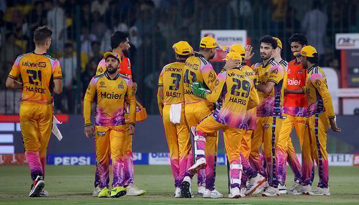 Peshawar Zalmi storm into PSL 11 final after defeating Islamabad United