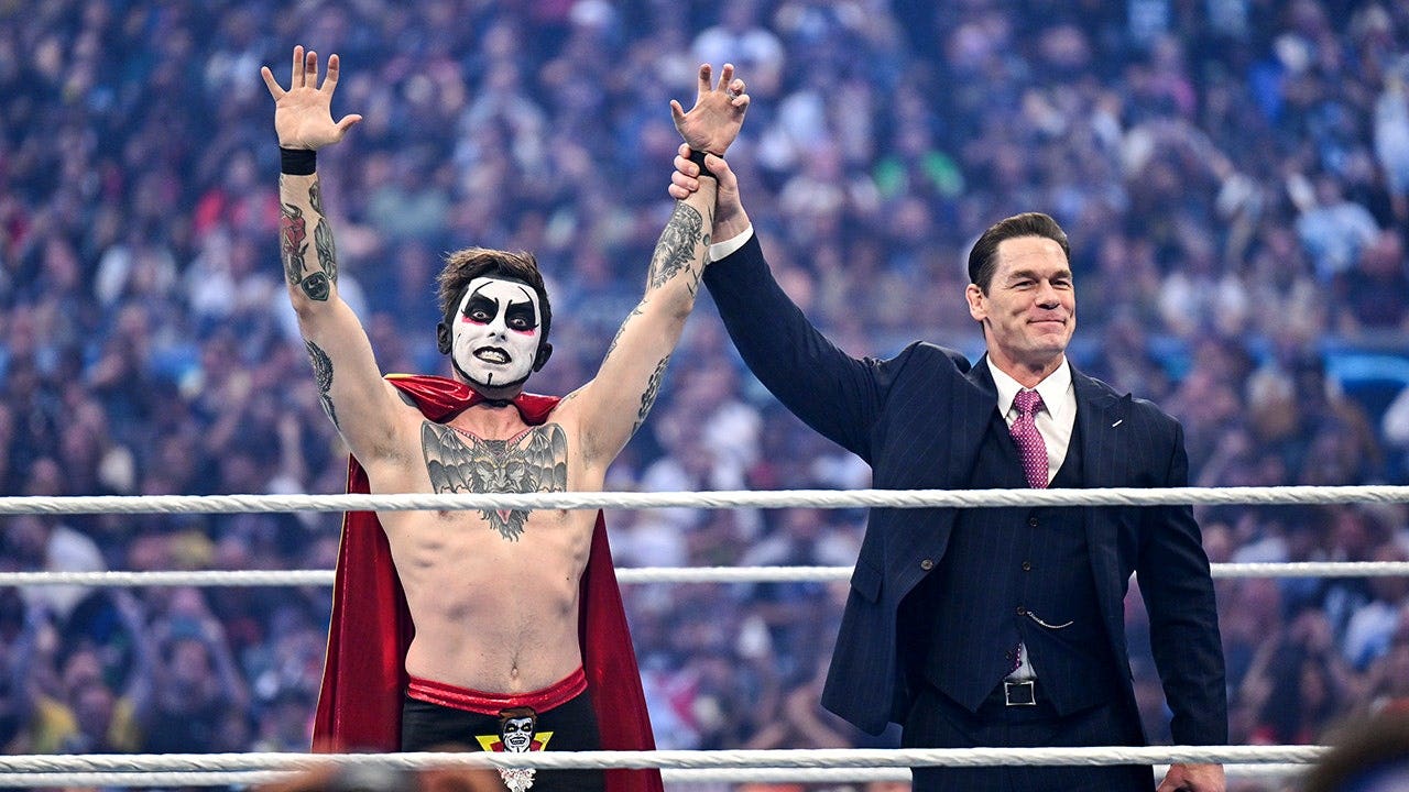 WWE star Danhausen reflects on first months with company, gives update on Danhausenettes