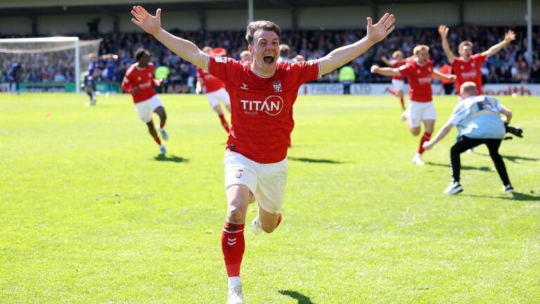 York beat Rochdale to promotion from National League in 103rd min – explaining playoffs, rule-change demands, what’s next