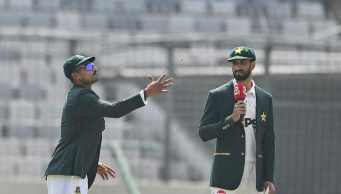 Pakistan win toss, opt to bowl first in first Bangladesh Test