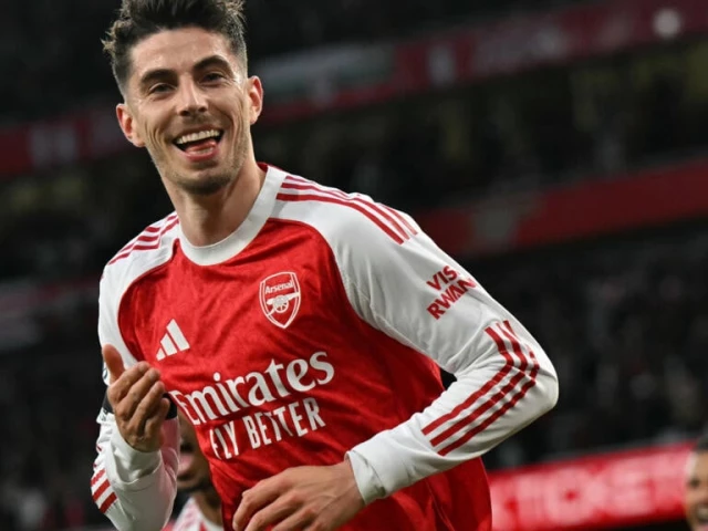 Arsenal on the brink of EPL title after nervy Burnley win | The Express Tribune