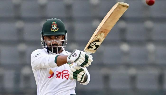 Bangladesh extend lead to 249 against Pakistan in second Test