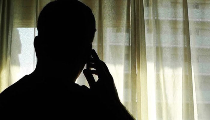 Lahore Police Officials Accused Of Using Transgender Persons To Lure And Rob Victims