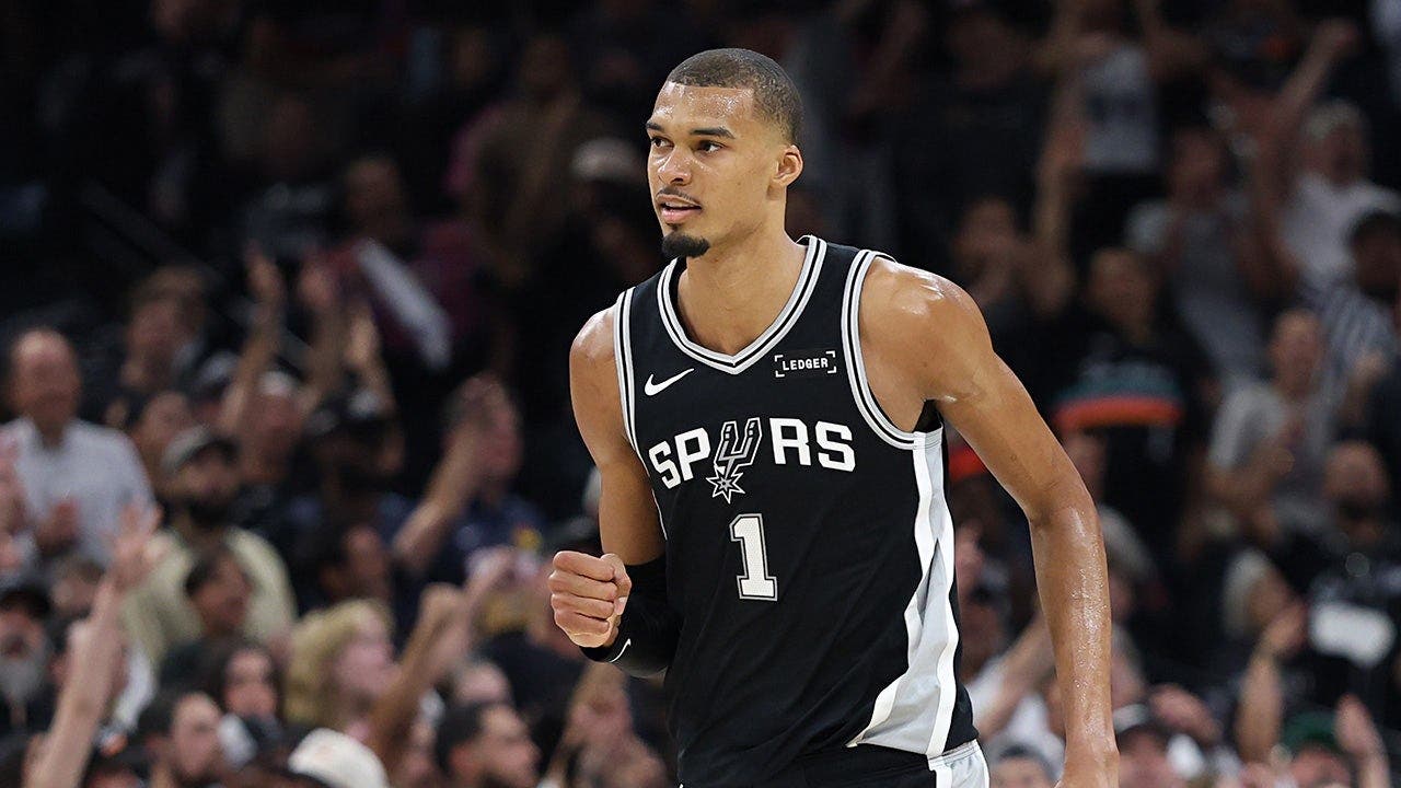 Spurs blow out Thunder, force Game 7 as Victor Wembanyama leads the way with 28-point double-double