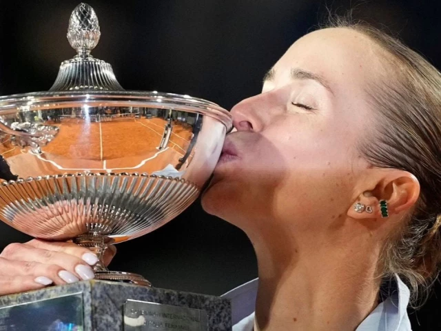 Svitolina wins Italian Open title  | The Express Tribune