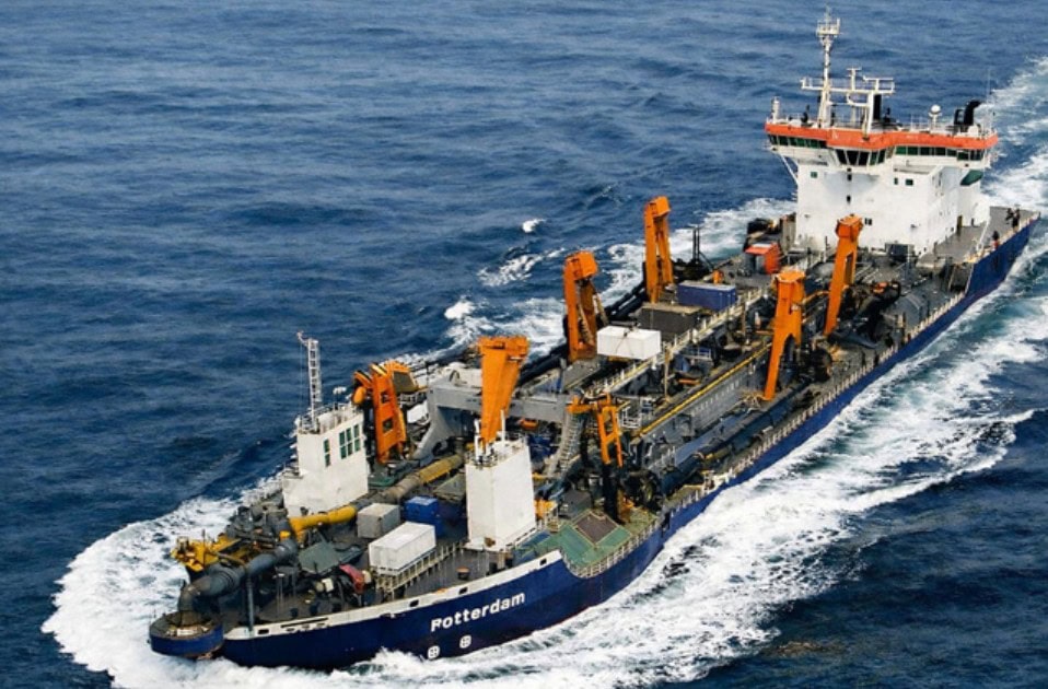 Deeper Waters Bigger Ships Kgtl Dredging Completion Marks A New Chapter For Pakistans Trade