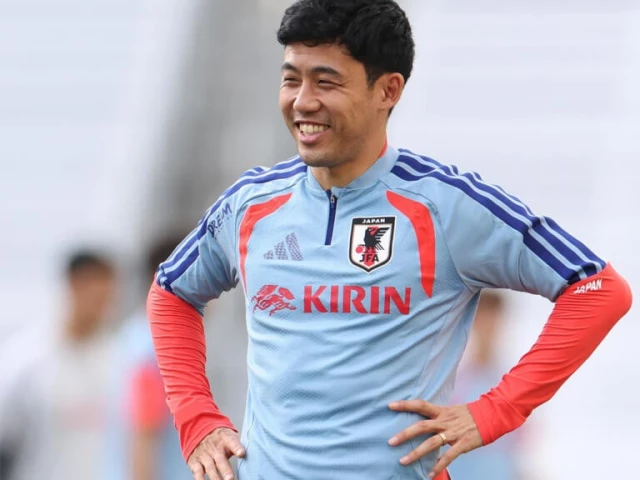 Japan captain Endo out of World Cup, ends international career | The Express Tribune