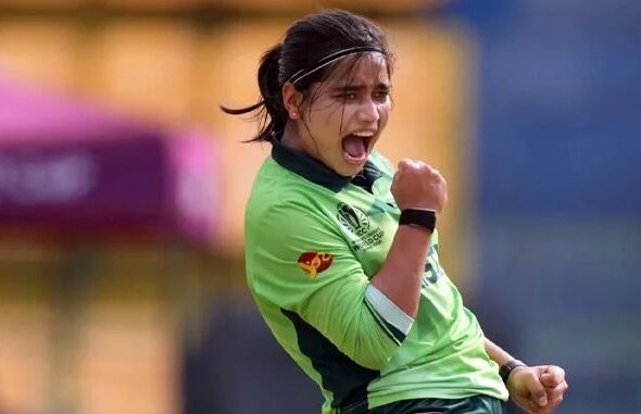 Pakistan Womens Captain Fatima Sana Signs For The Hundred League