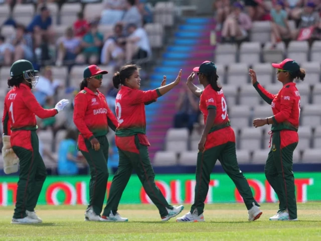 Pakistan fall short against Bangladesh  | The Express Tribune