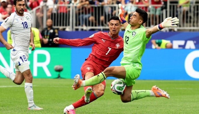 Ronaldo scores twice as Portugal crush Uzbekistan with 5-0 win