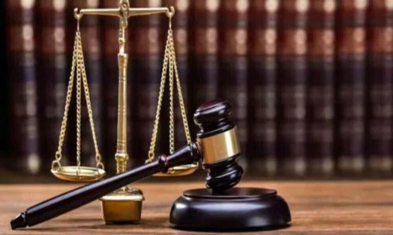 Rs5 7 Trillion Locked In Courts Pakistans Tax Battle Stretches Over 50000 Cases