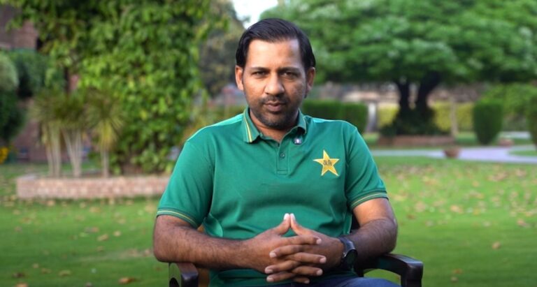 Sarfaraz set to continue as Pakistan Test head coach