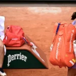 Swiatek exits French Open, Zverev eases into quarters | The Express Tribune