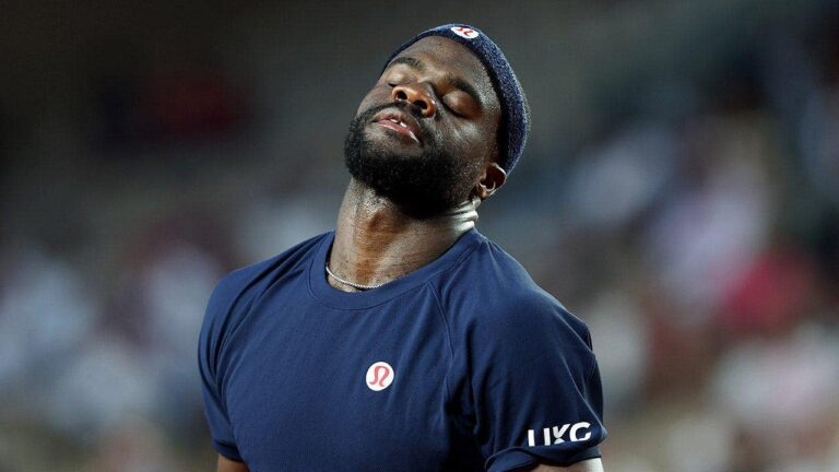 Tiafoe’s heartbreaking French Open collapse ends America’s last hope at Roland Garros
