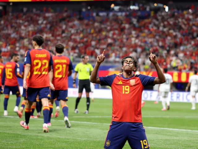 Yamal stars as Spain thrash Saudi Arabia | The Express Tribune