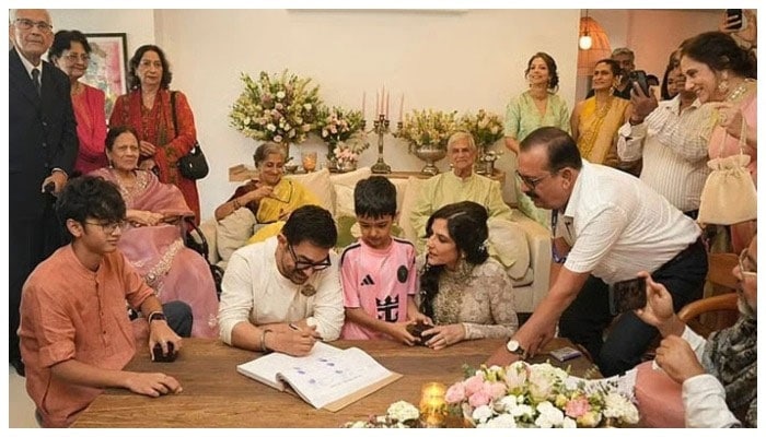 Aamir Khan Marries Gauri Spratt In Private Ceremony