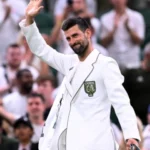Djokovic dismantles Tsitsipas to reach Wimbledon third round | The Express Tribune