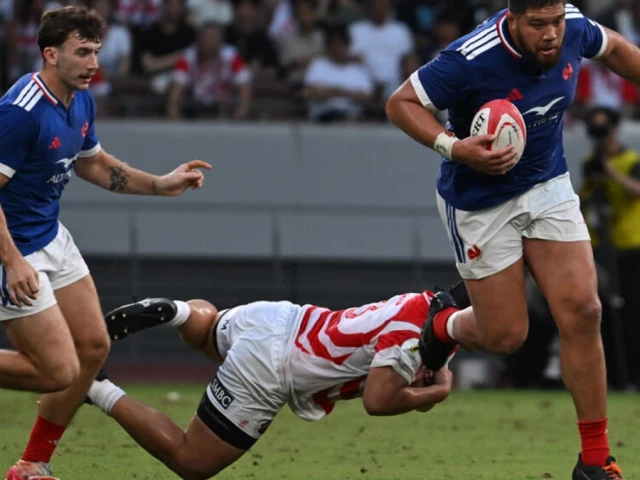 France cruise past Japan 42-15  | The Express Tribune