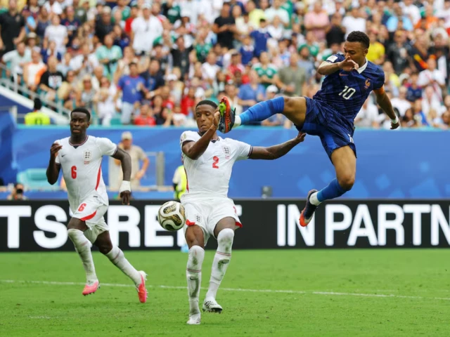 France’s Mbappe becomes World Cup’s all-time top scorer | The Express Tribune