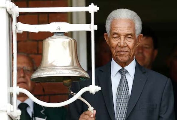 Garry Sobers, towering West Indies cricket all-rounder, dies at 89