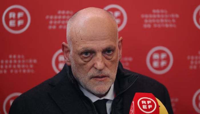 La Liga chief accuses Fifa of 'destroying football industry'