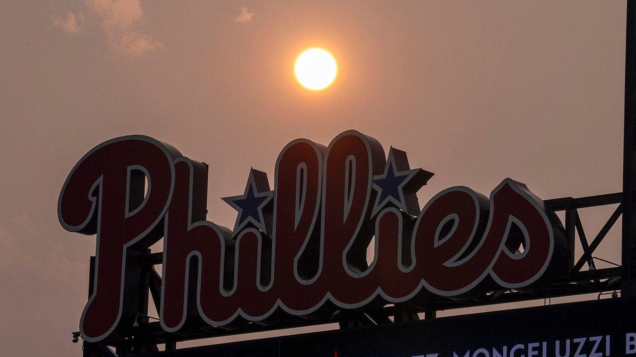 Mets and Phillies stars show concerns about playing in unhealthy air quality: ‘Not the greatest idea’