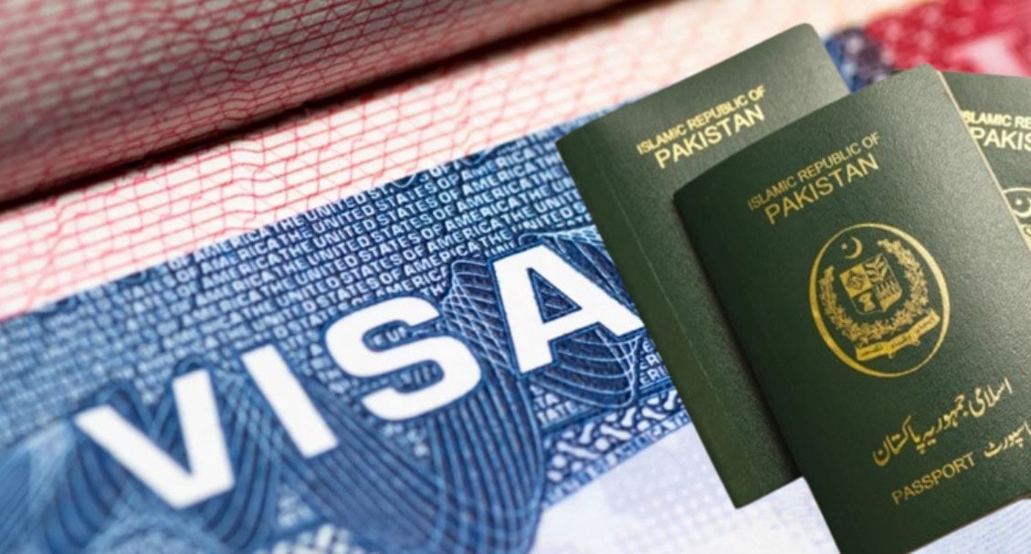 Relief for Pakistanis seeking US Visas as Embassy resumes operations after 4 Months