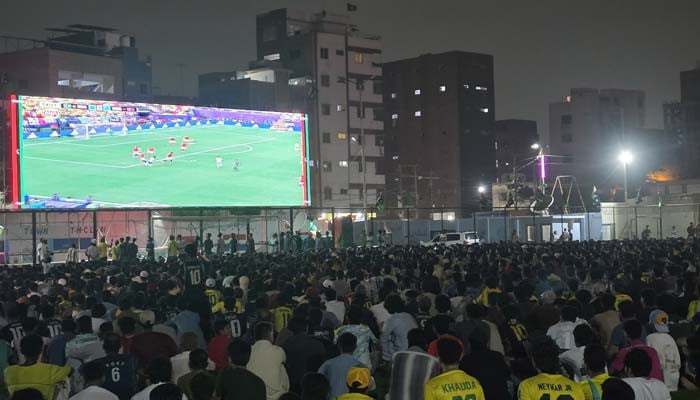 Sindh govt to install big screens for Fifa WC semis, final in Karachi, other cities