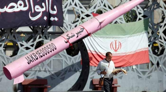 Us Iran Continue To Exchange Strikes Amid Rising Tensions Over Strait Of Hormuz