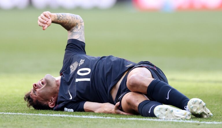USA Coach Mauricio Pochettino Gives Update On Christian Pulisic Injury