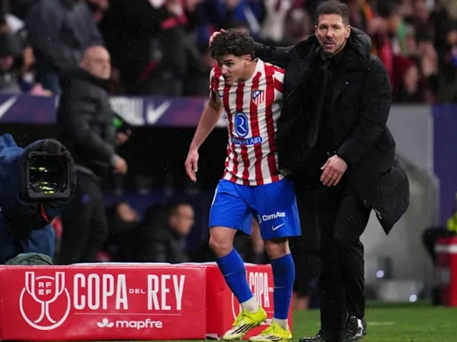 Atletico will not sell Alvarez, says Simeone  | The Express Tribune