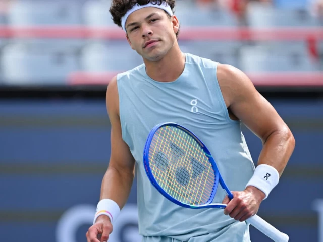 Defending champion Shelton storms to Montreal win | The Express Tribune