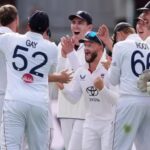 England Beat Pakistan By 194 Runs At Lords Take Unassailable 2 0 Series Lead