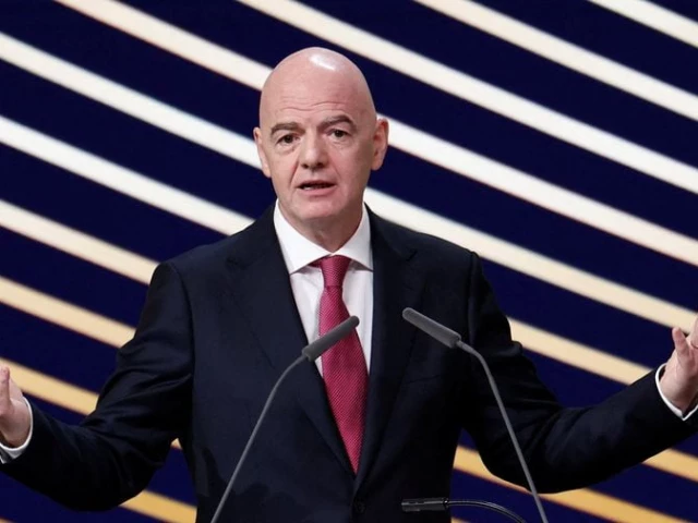 FIFA chief Gianni Infantino’s position looks unacceptable, head of European Leagues says | The Express Tribune