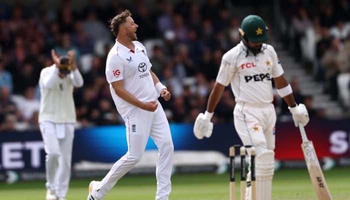First Test: Archer, Robinson leave Pakistan struggling at 59-3 at lunch