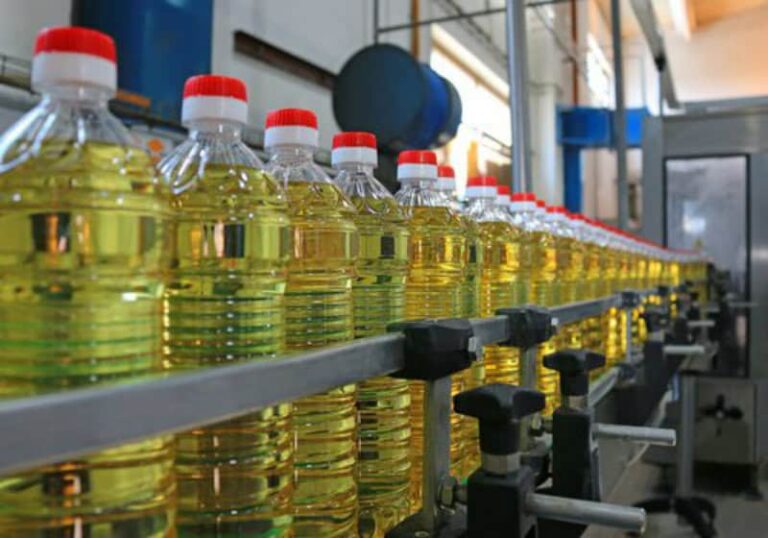Ghee, Cooking Oil Prices Near Rs600 per kg as Inflation Bites Pakistanis