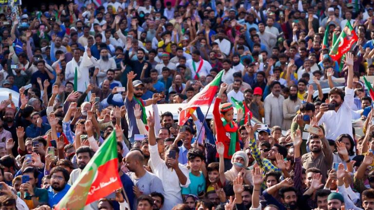 PTI threatens Long March to Islamabad with 2 Million supporters on Sept. 27