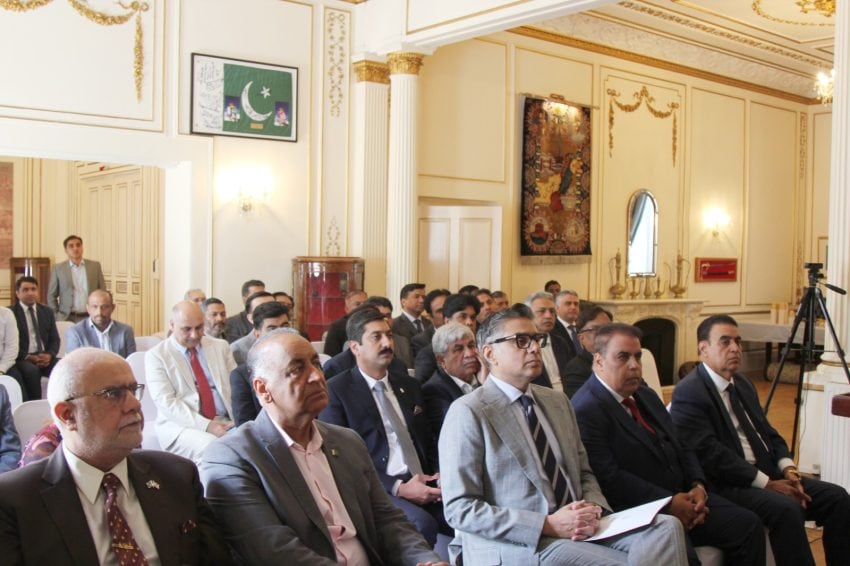 Pakistan High Commission In London Holds Seminar To Mark Youm E Istehsal Kashmir