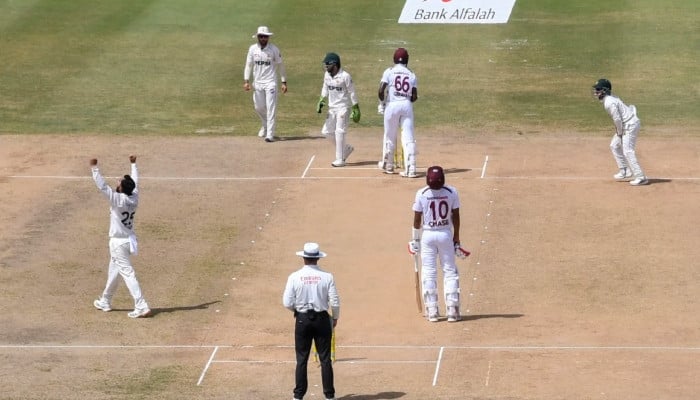 Second Test: Chase's composed fifty lifts West Indies to 344 against Pakistan