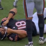 Bears QB Caleb Williams Exits With Apparent Lower Leg Injury Against Vikings
