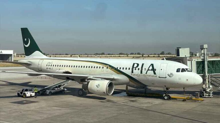 Pia Limits Cabin Crew To One Cigarette Pack During Flight Duty
