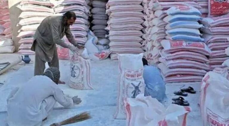 Flour Prices jump up to Rs830 in one Week; Check City-Wise Rates