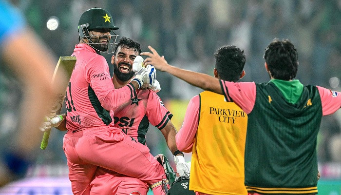Haris Rauf reveals what he told Shadab before Pakistan's dramatic victory over England