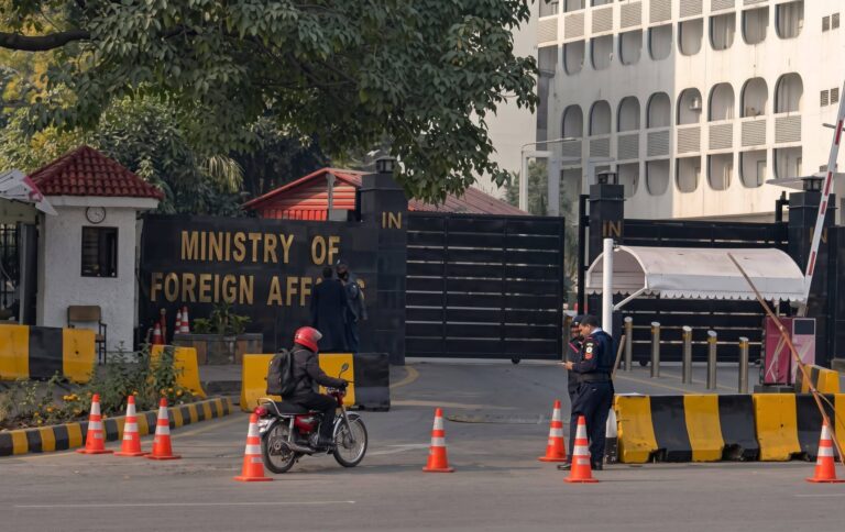 Indian Top Diplomat in Pakistan faces Strong Protest over Deadly Kasur Border Firing
