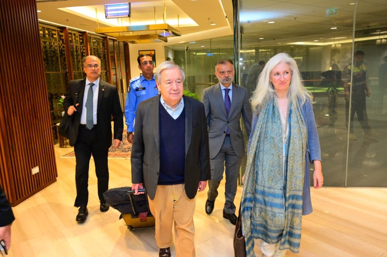 Un Secretary General Antonio Reaches Pakistan For Meetings With Civil Military Leadership